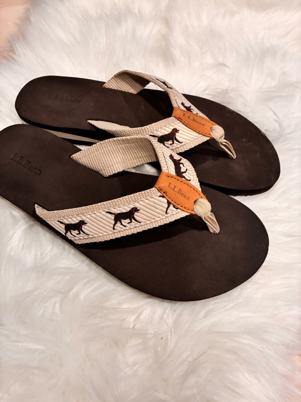 L.L.Bean Cream Strap Brown Footbed Women's Flip Flops